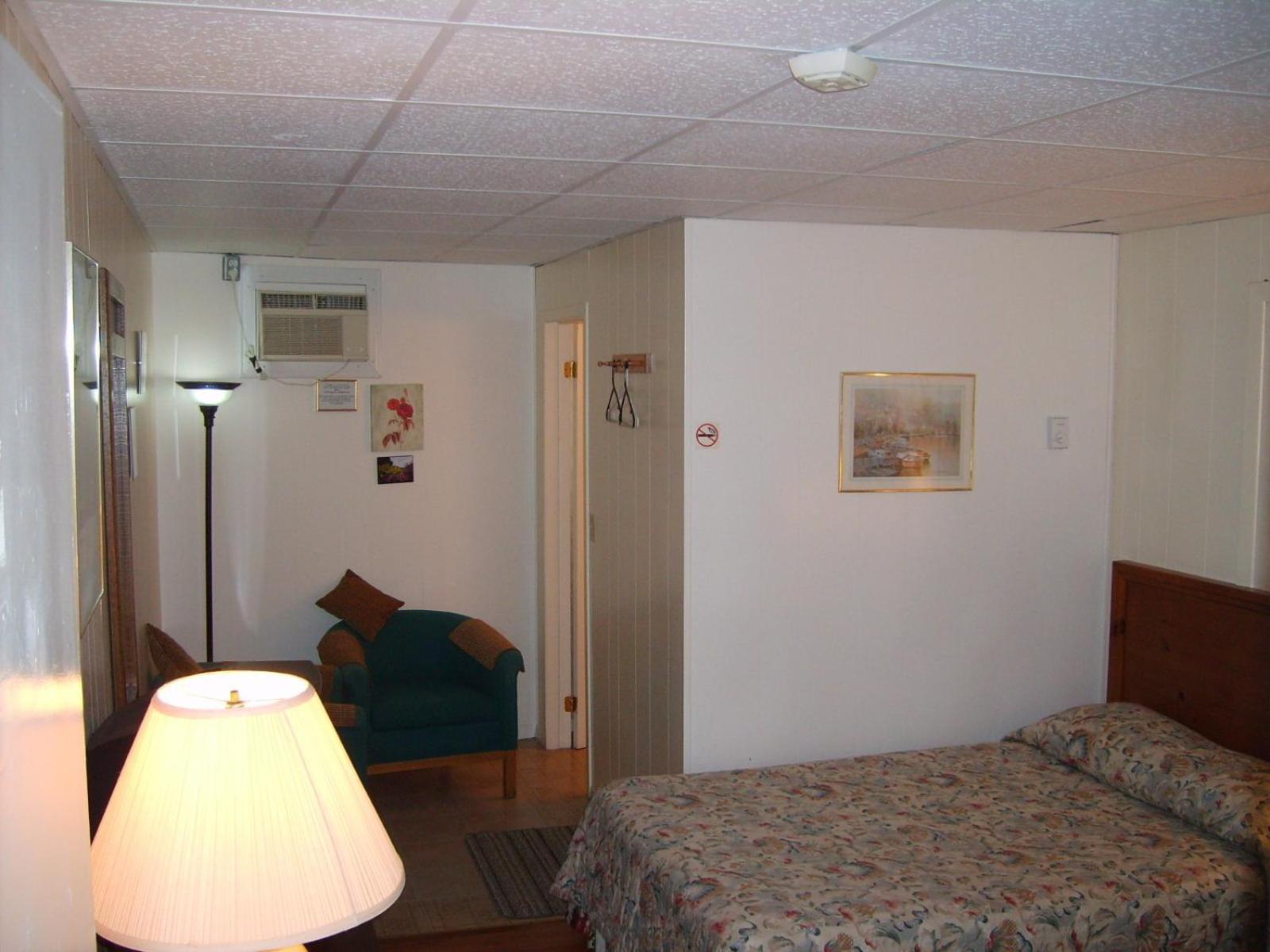 Capricorn Motel Royale 1000 Islands Lansdowne Exteriér fotografie